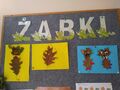 Prace plastyczne dzieci- zwierzątka wykonane z liści i plasteliny. 